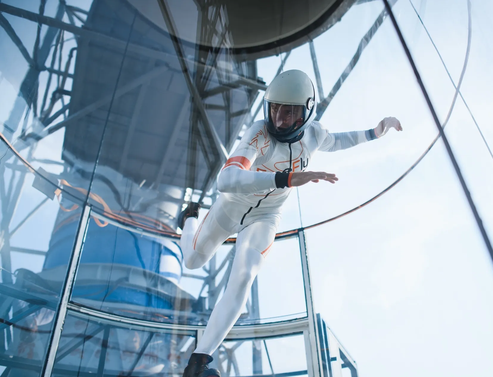 Dreamfly Indoor Skydiving