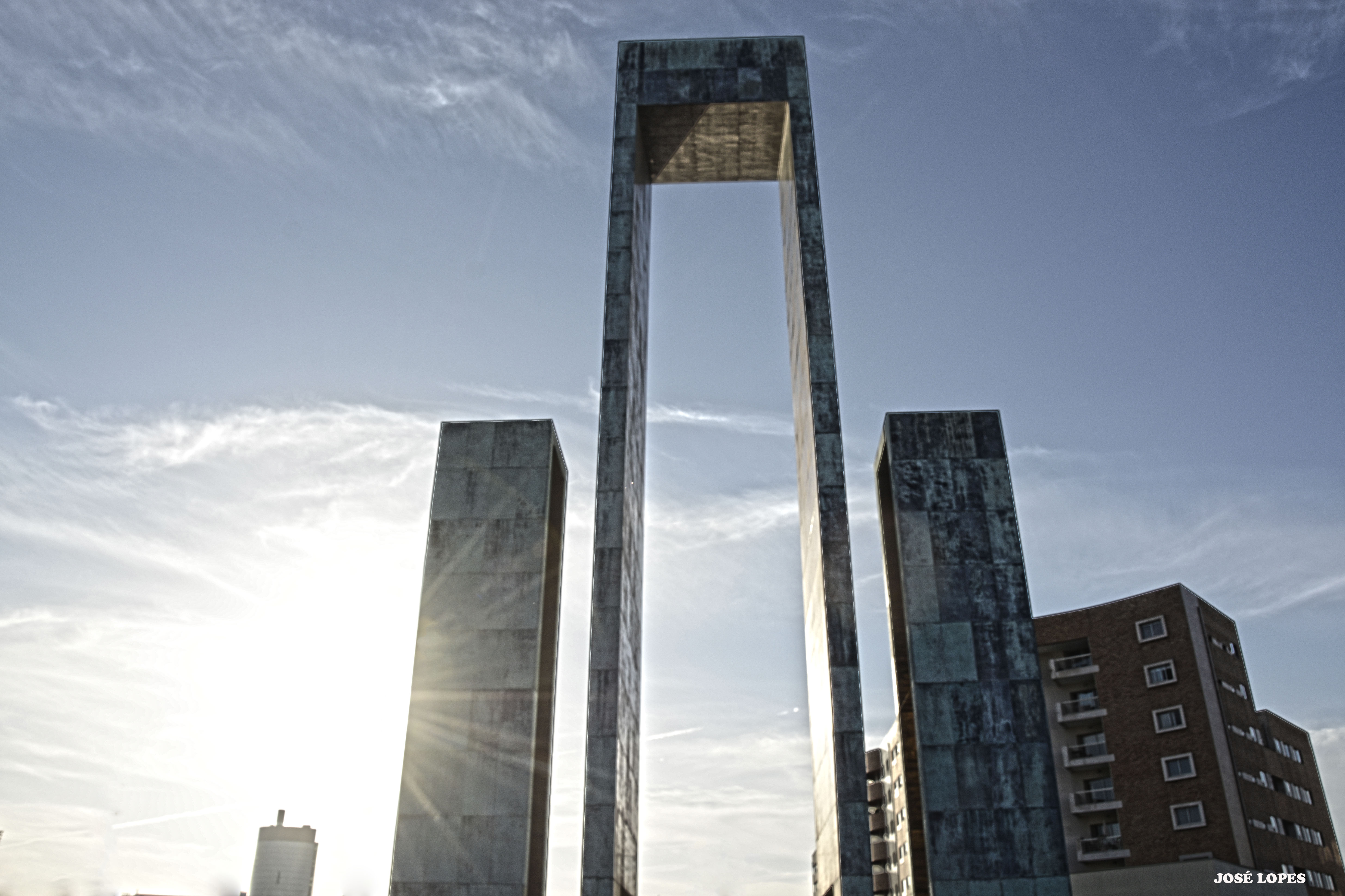 Monumento ao Triunfo das Gentes da Maia 1