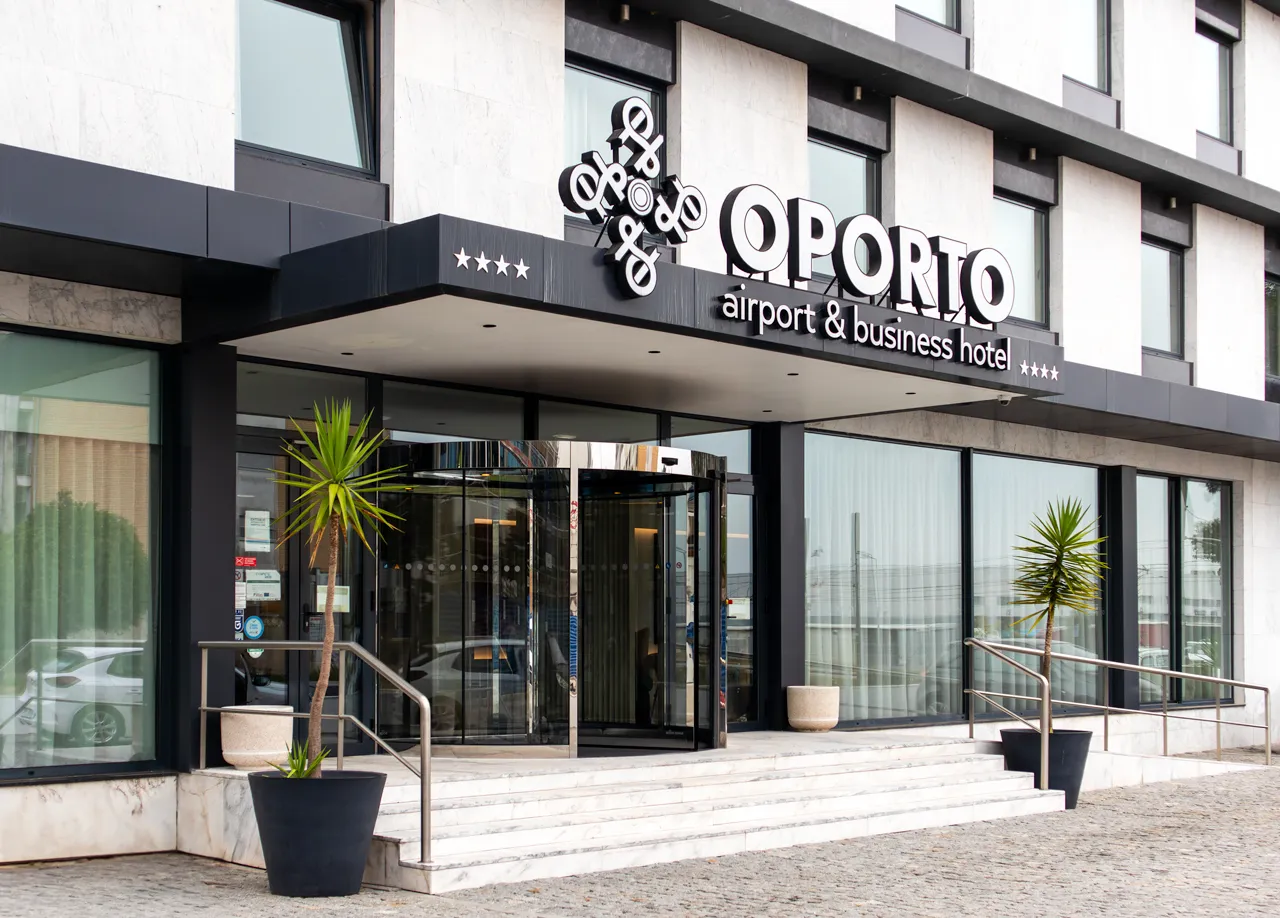 Oporto Airport & Business Hotel 1