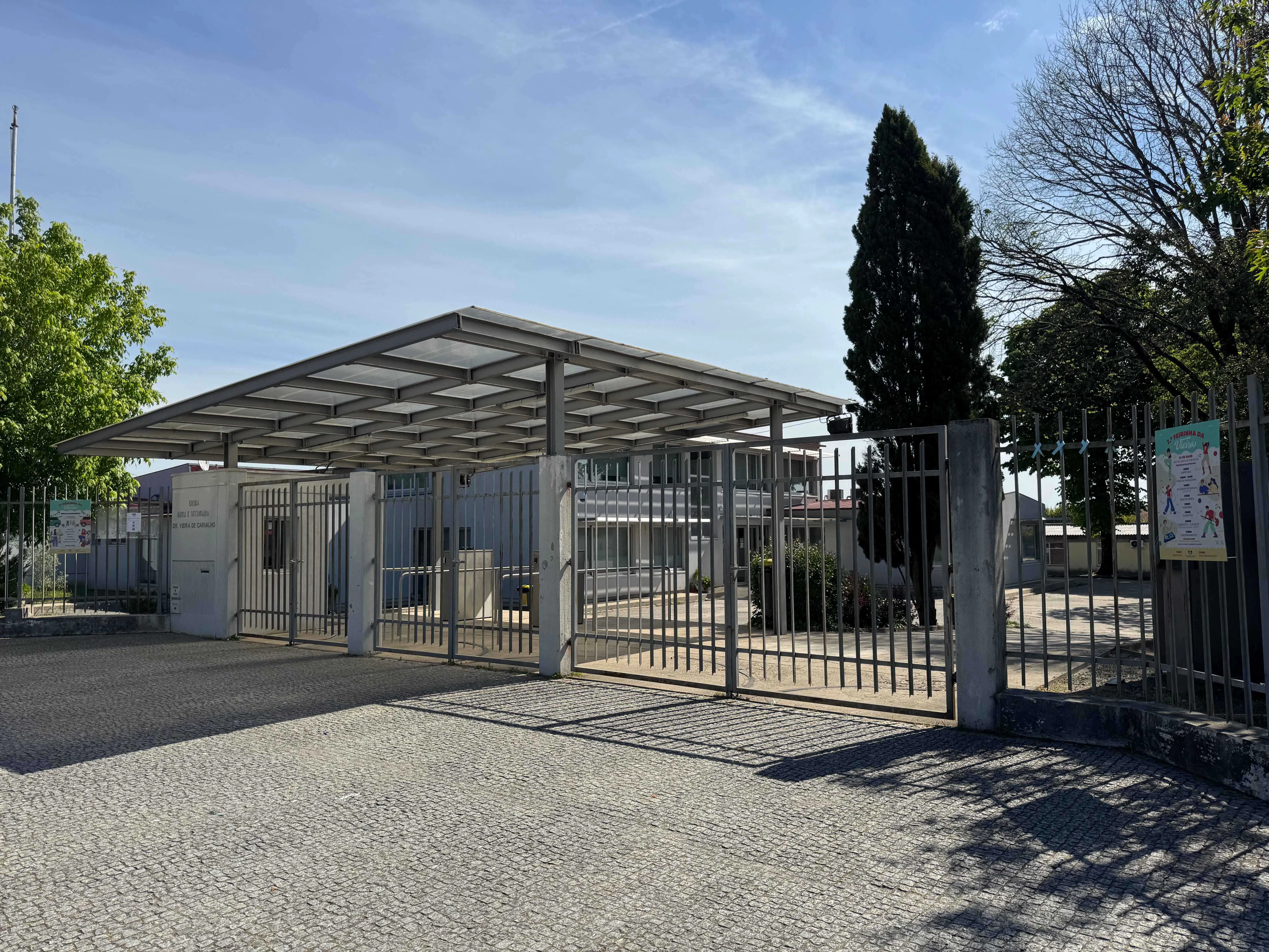Escola Básica e Secundária Dr. Vieira de Carvalho 1